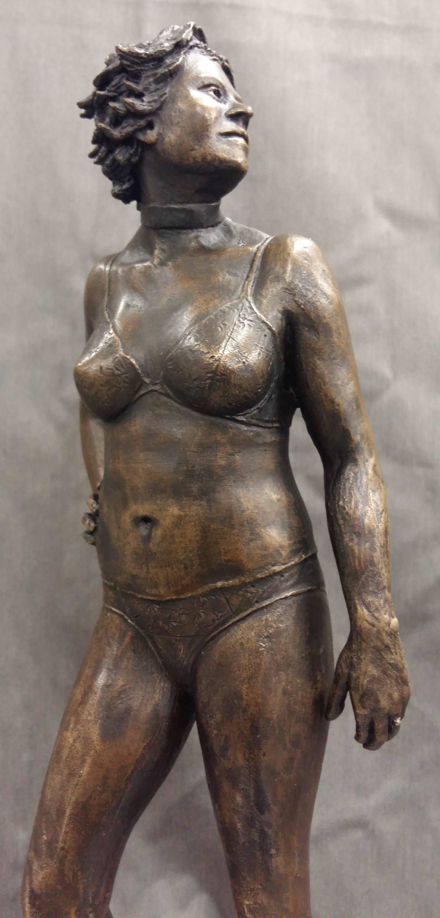 Date Night Zelda Stroud Sculpture JULIE MILLER AFRICAN CONTEMPORARY